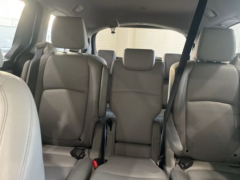 Used 2024 Honda Odyssey EX-L image 27