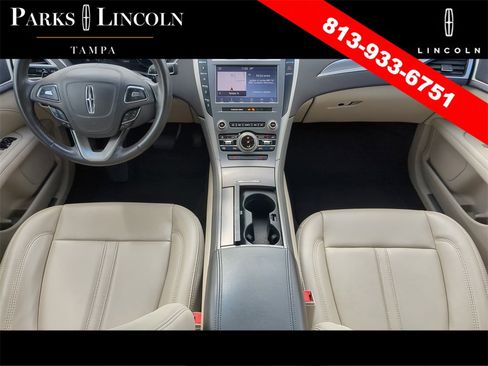 Used 2020 Lincoln MKZ w/ Convenience Package image 12