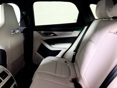 Certified 2026 Jaguar F-PACE R-Dynamic S AWD/4WD image 27