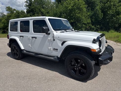 Used 2021 Jeep Wrangler Unlimited Sahara AWD/4WD image 1