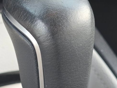 Used 2020 Toyota Corolla SE FWD image 13