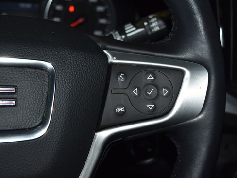 Used 2022 GMC Terrain SLT image 11