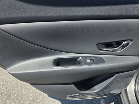 New 2025 Hyundai Elantra Sport image 34