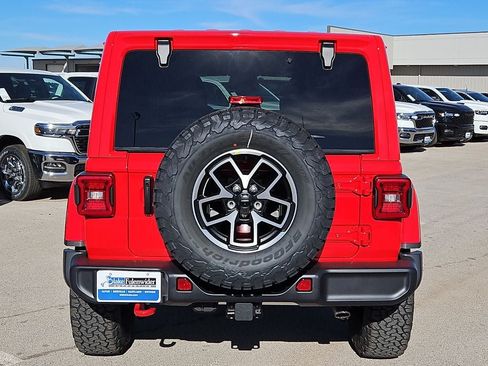 New 2026 Jeep Wrangler Unlimited Rubicon AWD/4WD image 5