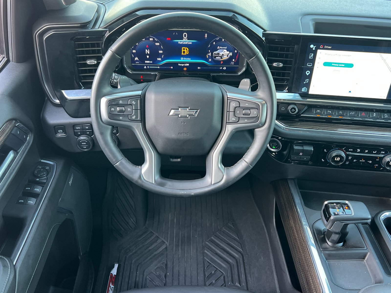 Used 2025 Chevrolet Silverado 1500 LT Trail Boss w/ LT Trail Boss Premium Package AWD/4WD image 14