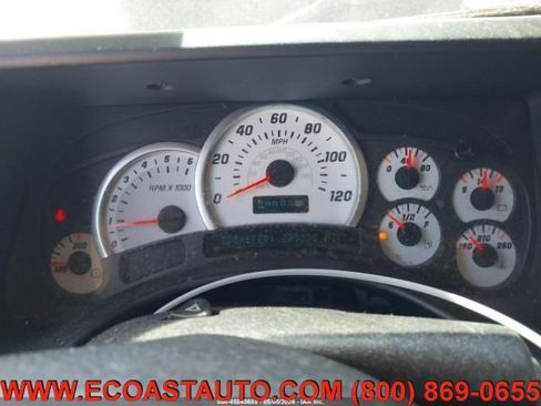 Used 2003 HUMMER H2 w/ Preferred Equipment Group AWD/4WD image 11