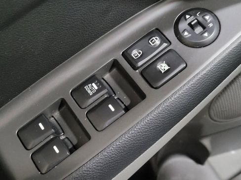 Used 2018 Kia Forte LX image 27