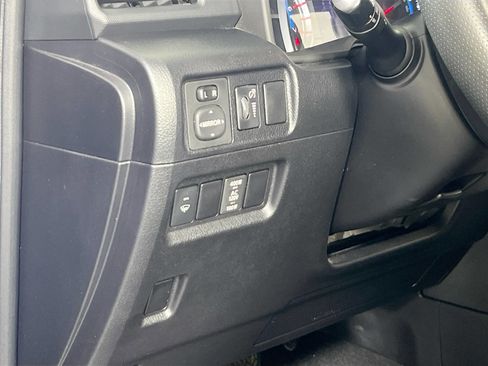 Used 2019 Toyota 4Runner SR5 image 10