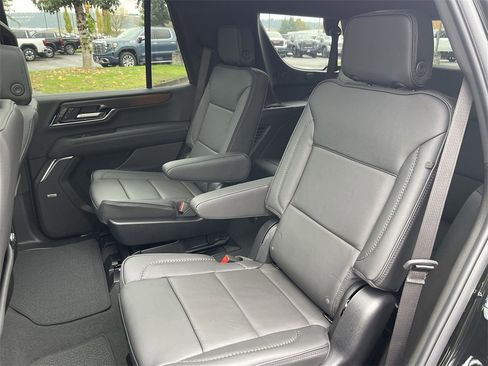 New 2026 GMC Yukon Denali w/ Sun & Power Step Package image 26