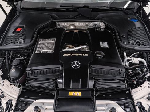 Used 2019 Mercedes-Benz AMG GT 63 image 29