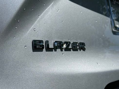 Used 2021 Chevrolet Blazer LT AWD/4WD image 38