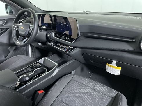 New 2026 Chevrolet Equinox LT image 28