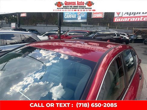Used 2020 Honda CR-V LX image 13