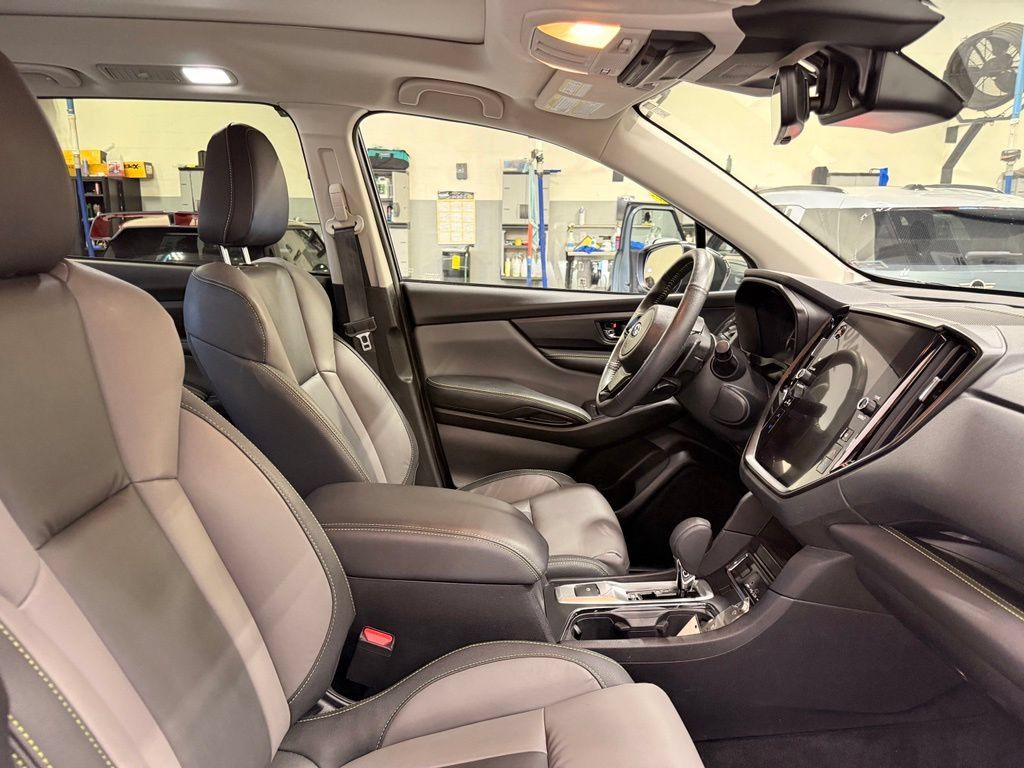 Used 2024 Subaru Ascent Onyx Edition w/ Popular Package Onyx AWD/4WD image 29