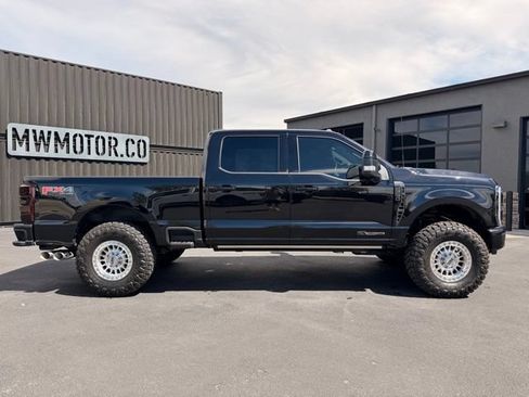 Used 2026 Ford F350 Platinum AWD/4WD image 5