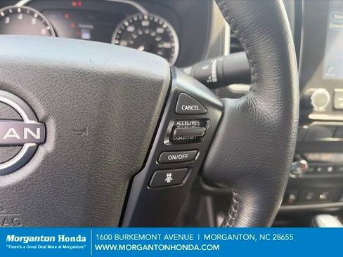 Used 2022 Nissan Frontier SV AWD/4WD image 21