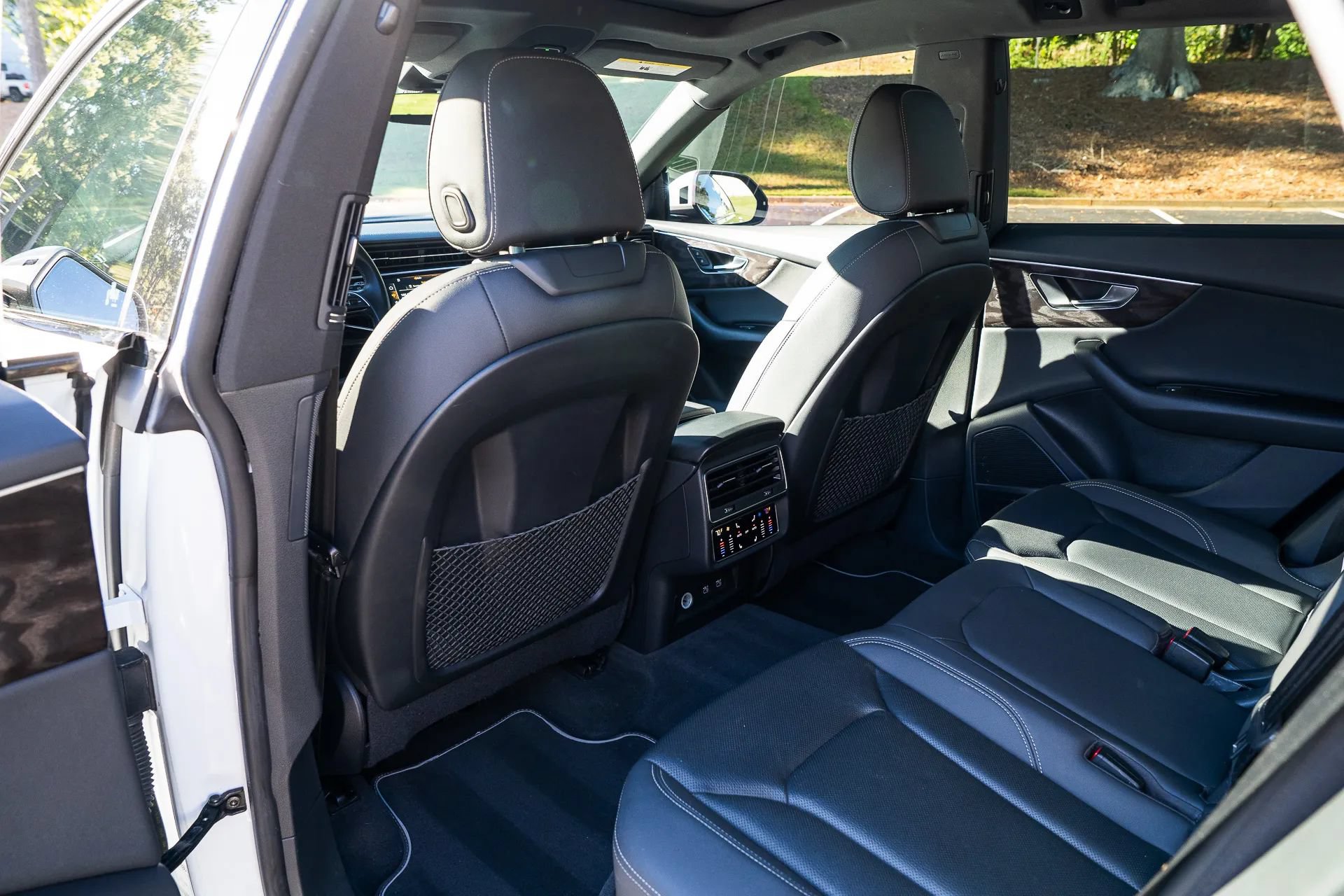 Used 2021 Audi Q8 Prestige w/ Prestige Package AWD/4WD image 29