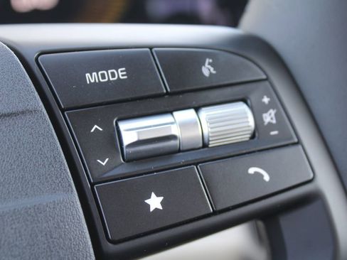 New 2026 Kia Sportage EX FWD image 31