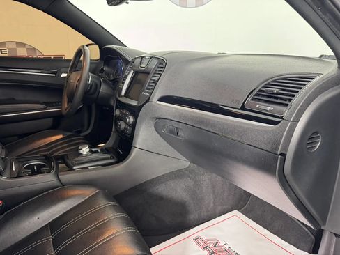 Used 2023 Chrysler 300 S RWD image 12