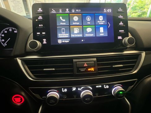 Used 2021 Honda Accord Sport image 17