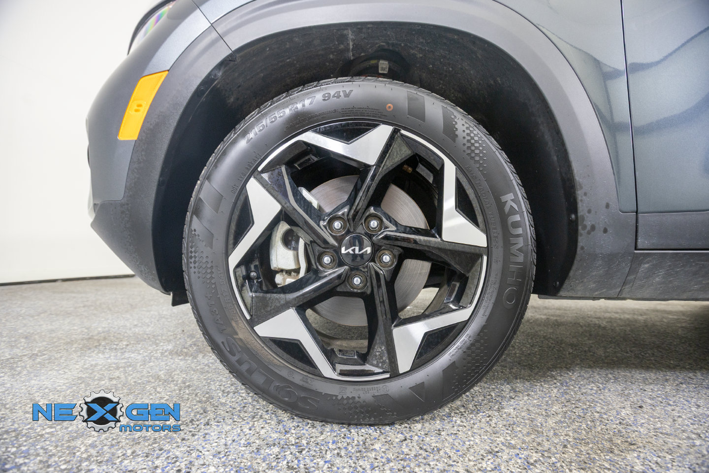 Used 2024 Kia Seltos EX AWD/4WD image 45