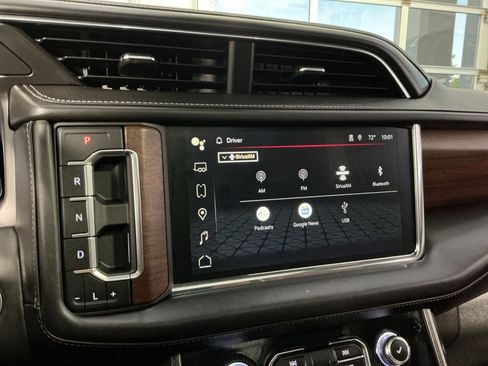Used 2023 GMC Yukon Denali Ultimate AWD/4WD image 19
