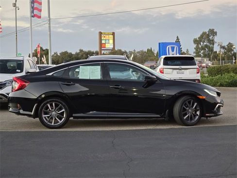 Used 2021 Honda Civic EX image 3