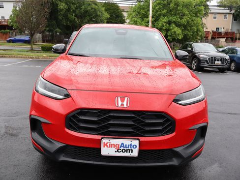 Used 2023 Honda HR-V Sport image 9