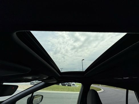New 2026 Subaru Crosstrek 2.5i Sport w/ Crosstrek Mirror Package AWD/4WD image 25