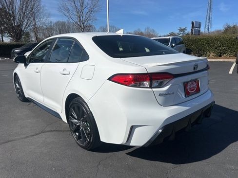 Used 2025 Toyota Corolla SE image 7