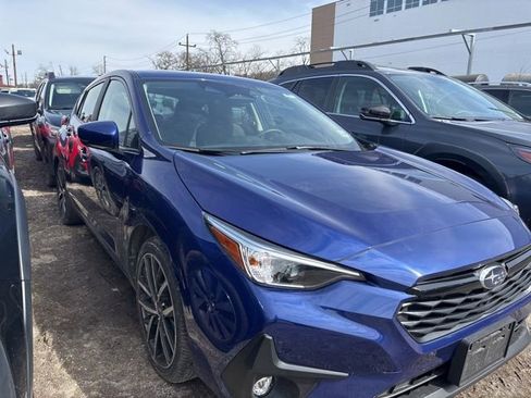 Used 2025 Subaru Impreza 2.0i Sport image 12