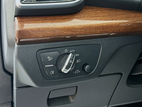 Certified 2023 Audi Q5 2.0T Premium w/ Convenience Package image 10