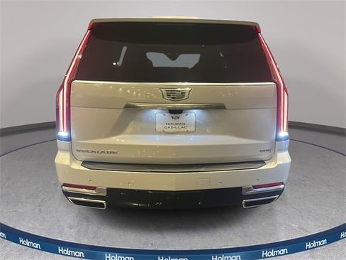 New 2026 Cadillac Escalade ESV Luxury w/ LPO, Radiant Package image 5