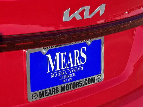 Used 2024 Kia Forte LXS image 13