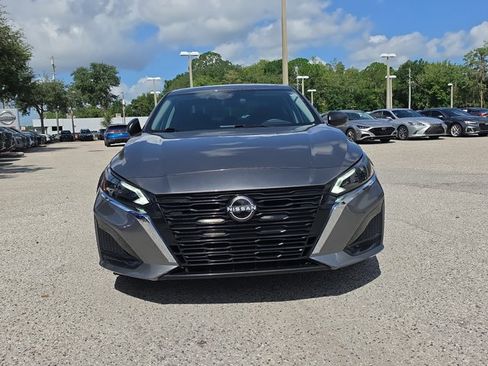 Certified 2025 Nissan Altima 2.5 S FWD image 2