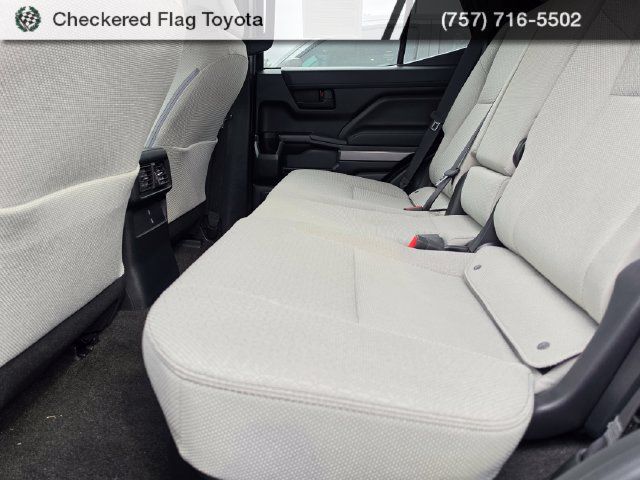 Used 2025 Toyota 4Runner SR5 RWD image 20