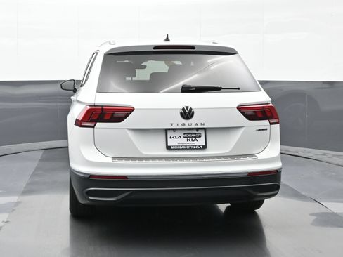 Used 2024 Volkswagen Tiguan Wolfsburg Edition AWD/4WD image 3