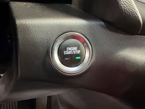 Used 2023 GMC Terrain SLE w/ Driver Convenience Package FWD image 26