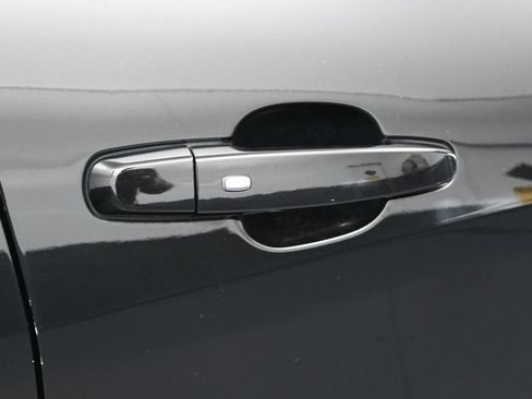 Used 2022 Chevrolet Malibu RS FWD image 36