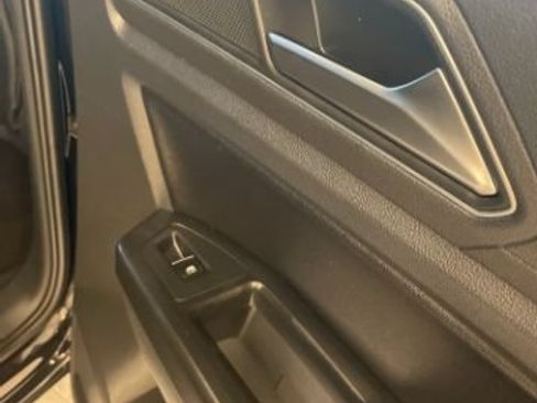 Used 2018 Volkswagen Atlas SE AWD/4WD image 21