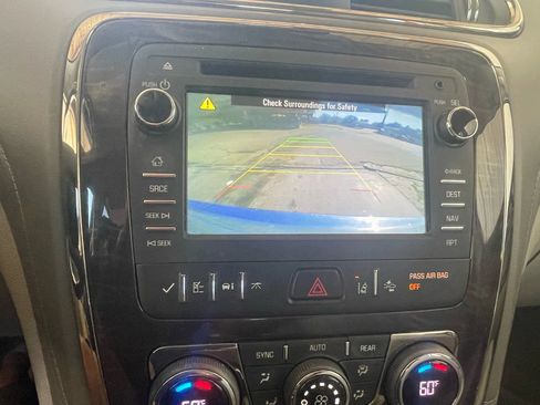 Used 2015 Buick Enclave Premium w/ Trailering Package image 14