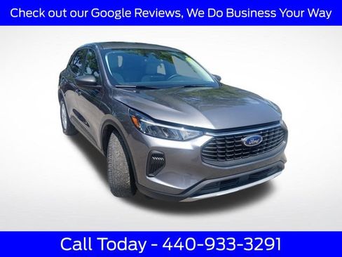 Used 2023 Ford Escape Active w/ Cold Weather Package FWD image 14