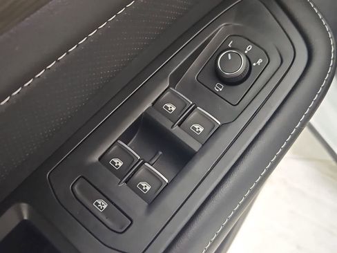 New 2026 Volkswagen Atlas SEL Premium R-Line AWD/4WD image 17