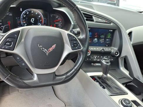 Used 2019 Chevrolet Corvette Stingray Convertible w/ 3LT RWD image 12