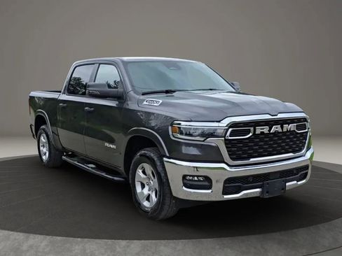 Used 2025 RAM 1500 Big Horn image 5