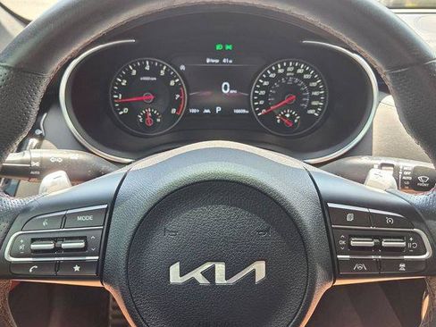 Used 2022 Kia Stinger GT2 w/ Red Interior Color Package RWD image 32