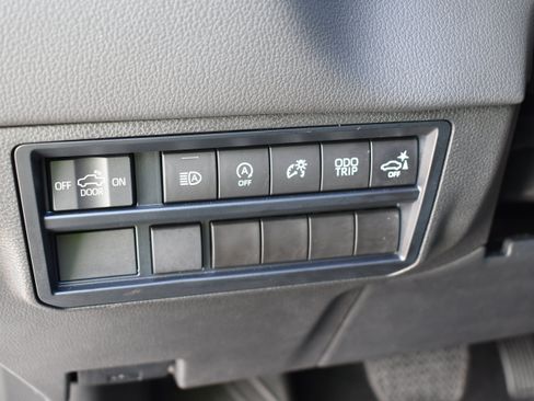 Used 2023 Toyota Tundra Limited AWD/4WD image 15