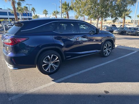 Used 2018 Lexus RX 450hL Premium image 16
