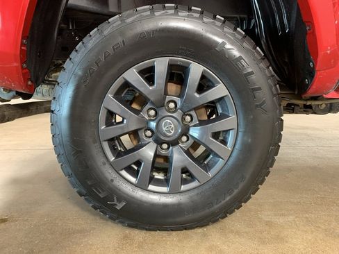 Used 2023 Toyota Tacoma SR5 image 37