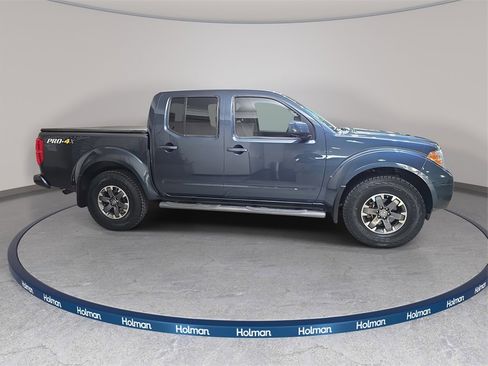 Used 2014 Nissan Frontier PRO-4X image 5